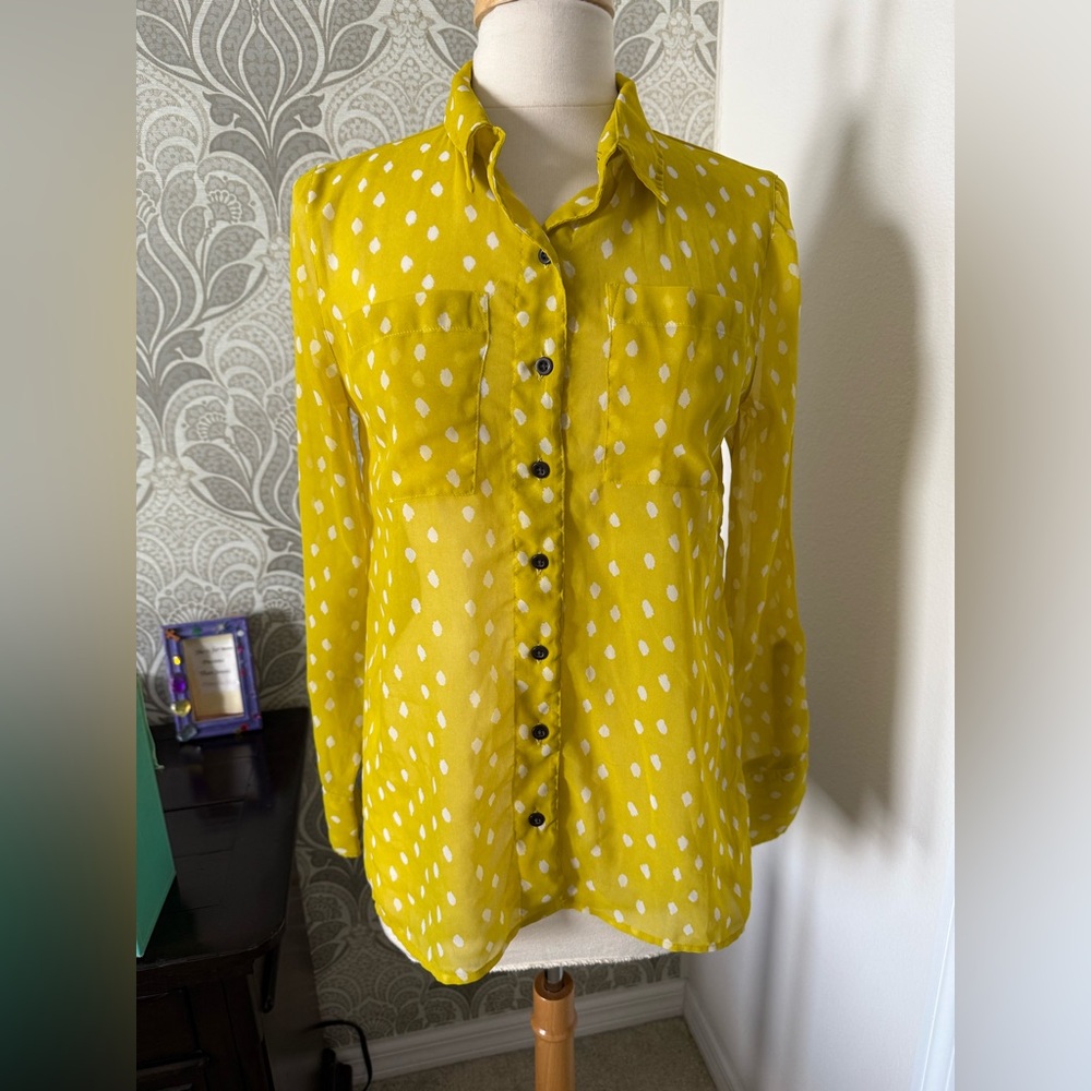 Mudd Yellow Polka Dot Button-Down Shirt